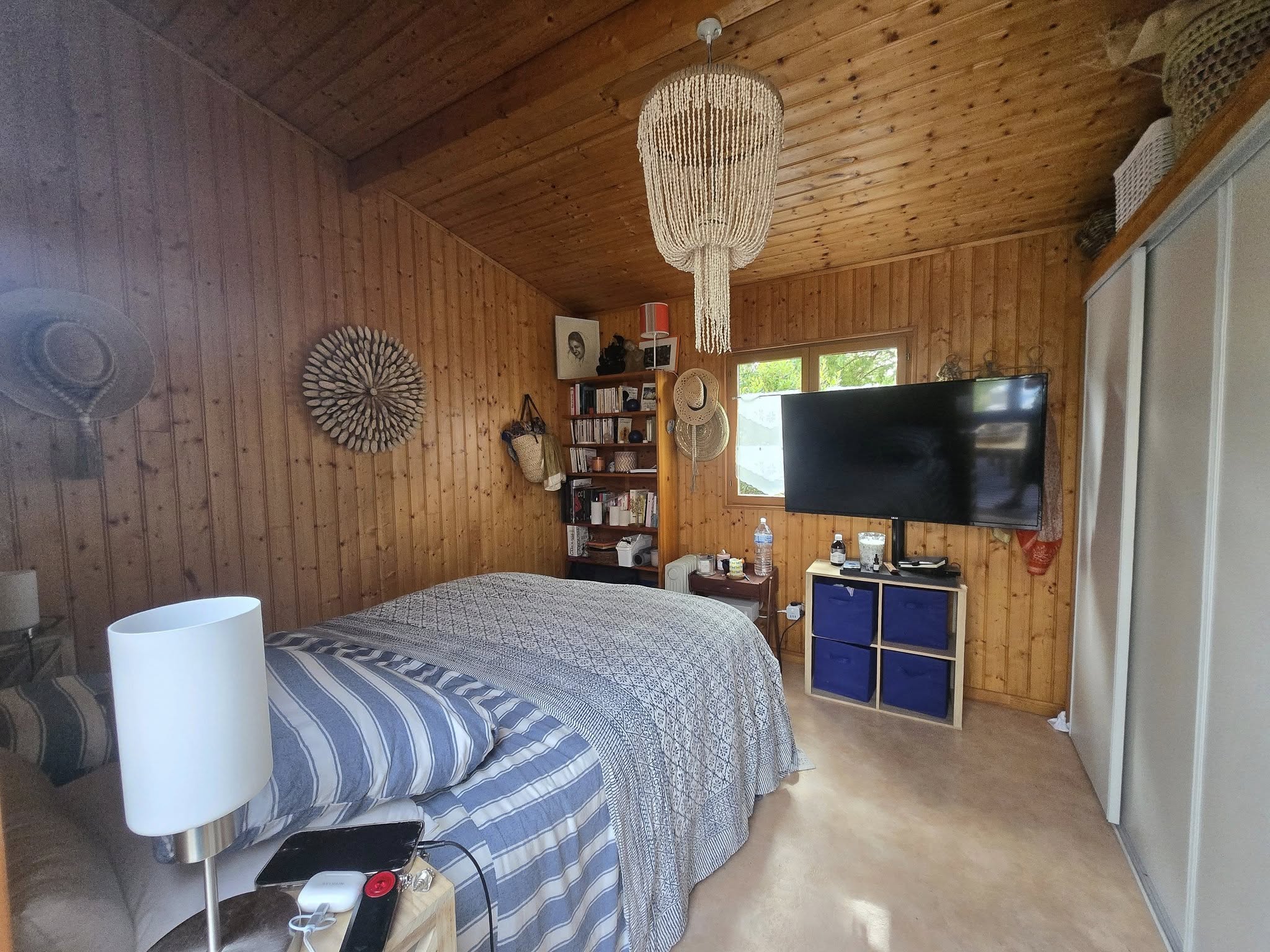 CHAMBRE 1B