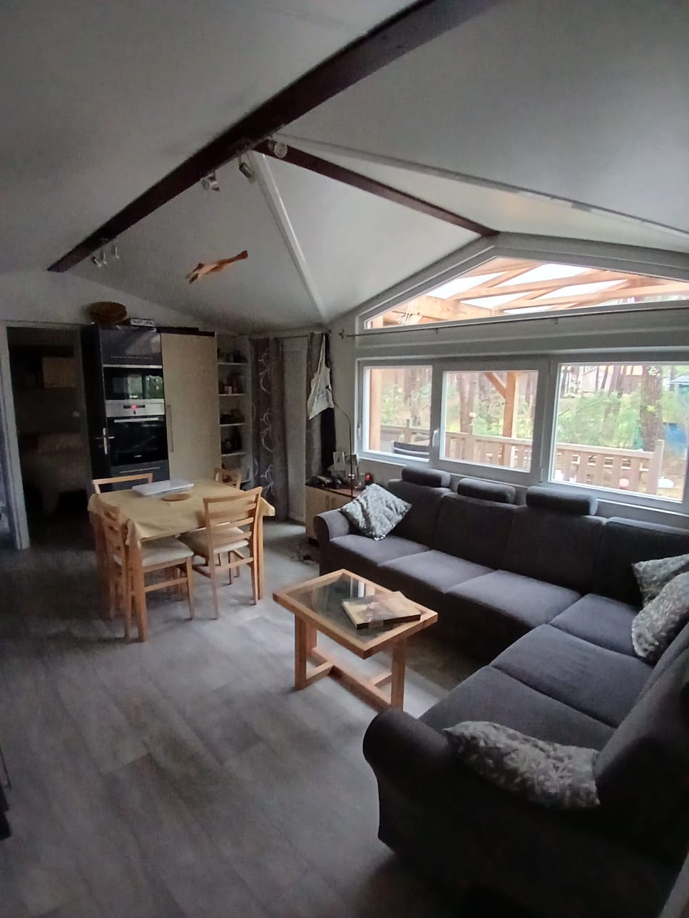 3ea382a4-f85d-4572-a319-064b90135181